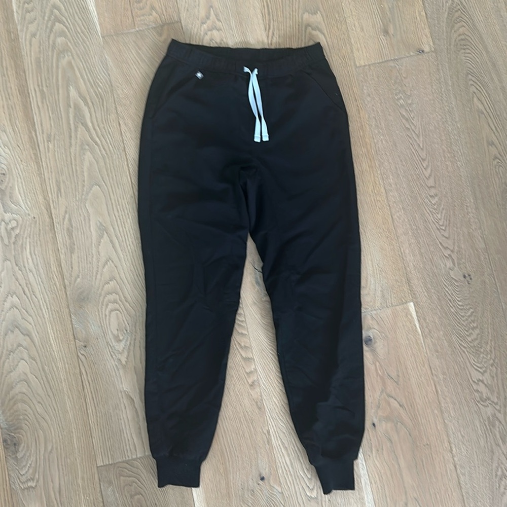 Tansen Jogger Scrub Pants
